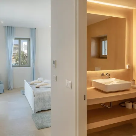 Ioli In Paros With Private Infinity Pool Villa *